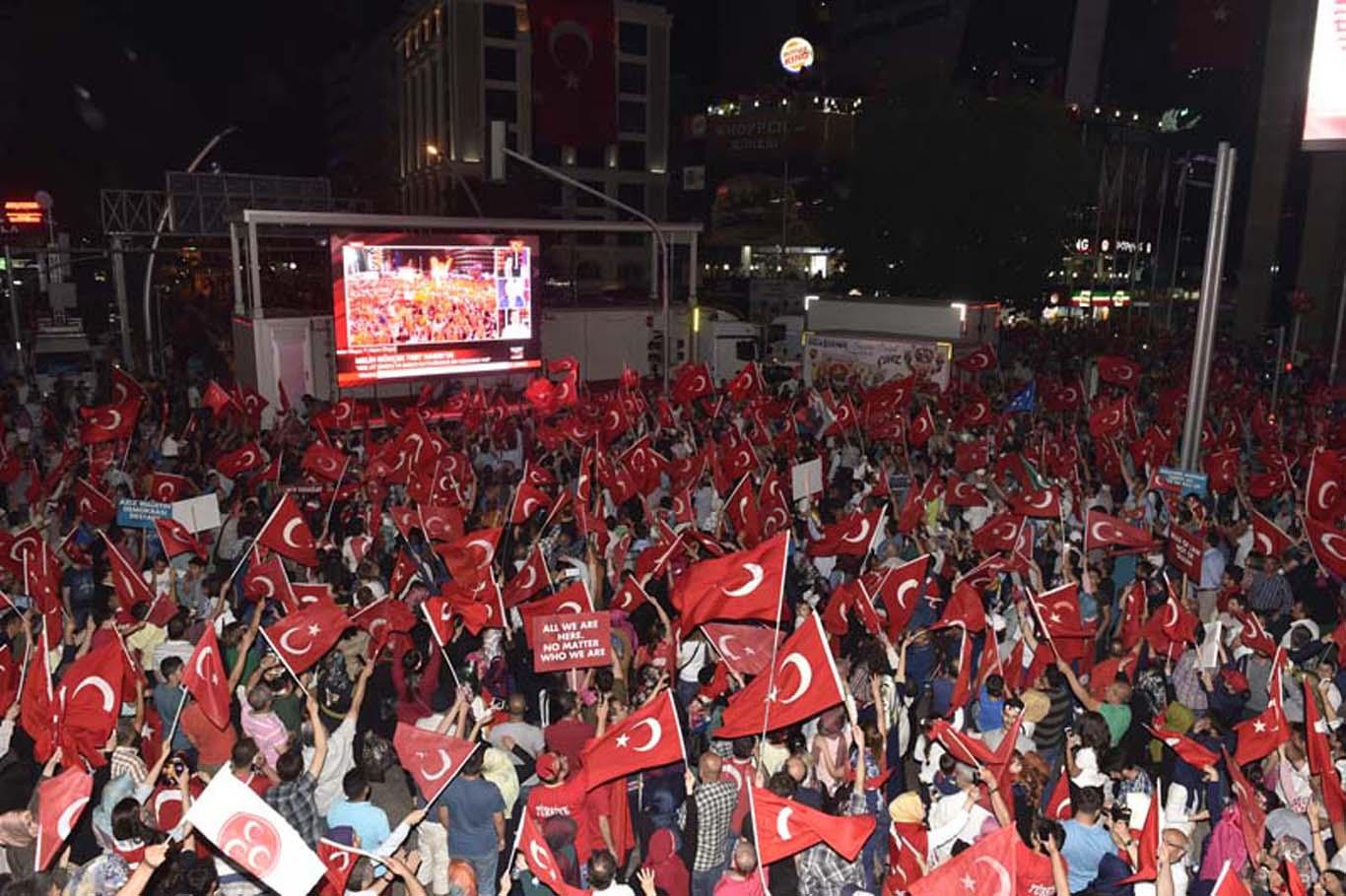 Kızılay Meydanı’nın ismi değişti Kızılay Meydanı’nın ismi değişti